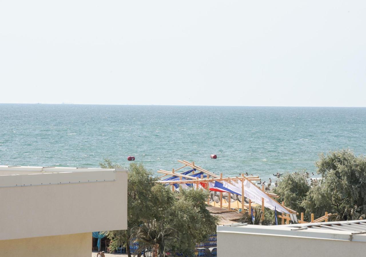 Sea View Studio - Mamaia Nord 2 Apartment Navodari Bagian luar foto