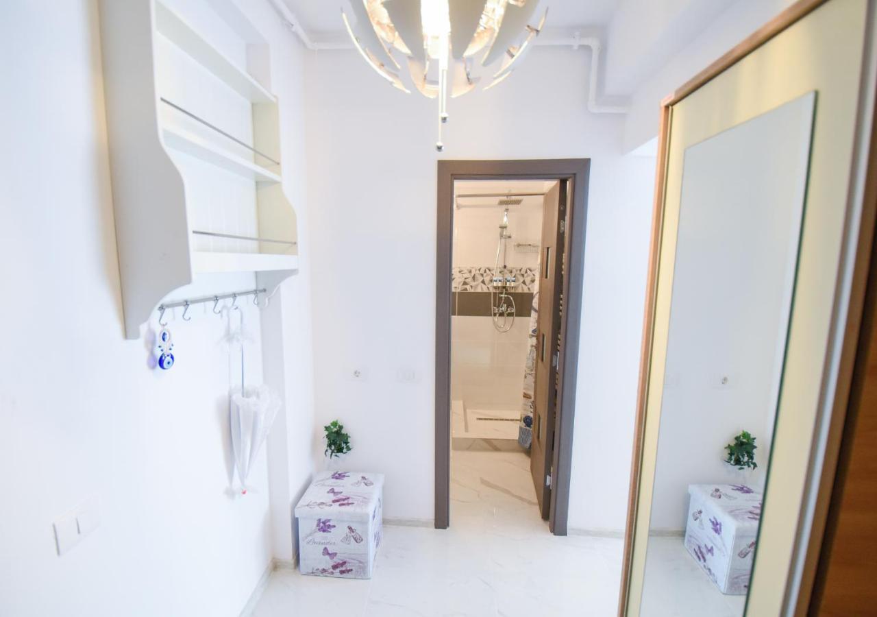 Sea View Studio - Mamaia Nord 2 Apartment Navodari Bagian luar foto